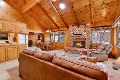 Moose Creek Chalet-1237 by Big Bear Vacations - image 12
