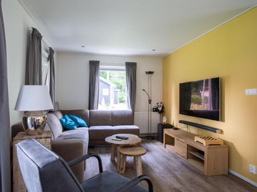  Beautiful house with covered terrace in Rhenen in Rhenen