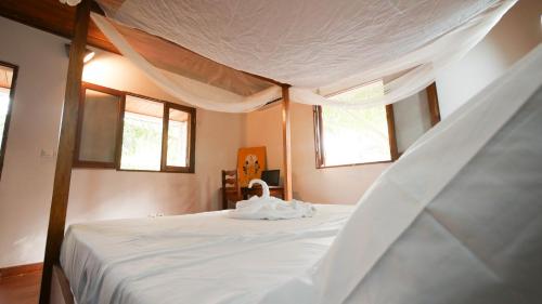 Bed, Camping Casamance in Ziguinchor