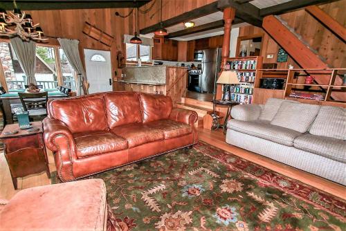 Golf & Ski Retreat-1443 by Big Bear Vacations - image 6