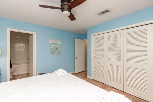Captain's Cottage 239 by Padre Escapes - image 6