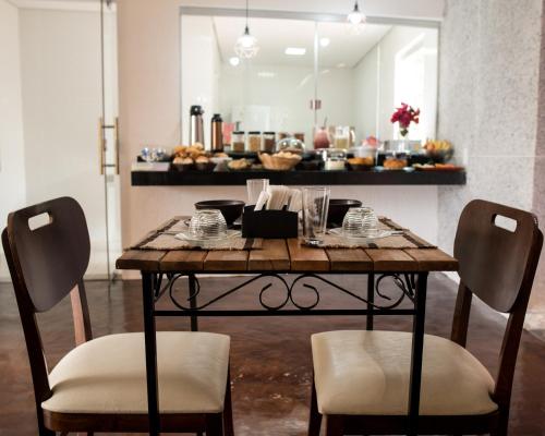 餐廳, Pousada Sr. Ivan in 桑塔納杜裡亞舒