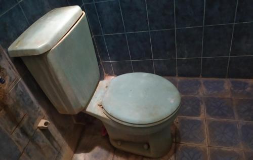 Bathroom, HOMESTAY MBAH CIP SRIHARJO in Karang Tengah