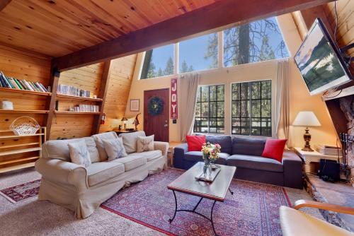 Three Bears Cabin-1574 by Big Bear Vacations - image 11