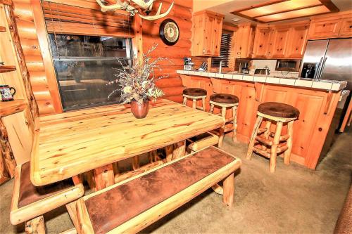 Knotty and Nice-177 by Big Bear Vacations - image 6