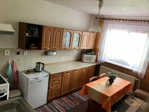Kitchen, Apartman Na Kopecku in Modrava