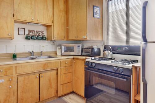 Jus' Restin-265 by Big Bear Vacations - image 13