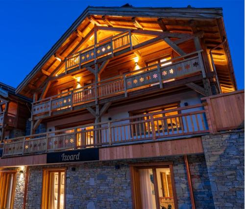 Chalet Izoard 8362933 Serre Chevalier Chantemerle