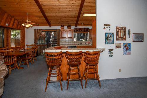 Diamond Houzz-1867 by Big Bear Vacations - image 12