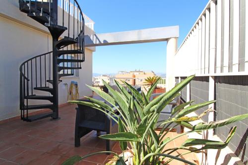 Erkély/terasz, Global Vacacional, Impresionante ático para 8 personas en Canet d'en Berenguer (Global Vacacional, Impresionante atico para 8 personas en Canet d'en Berenguer) in Canet d'En Berenguer
