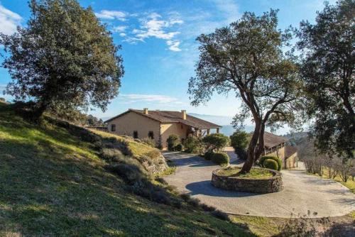  Mas Redortra Excepcional masía del SXV con vistas al Montseny, Pension in San Pedro de Torelló bei Llaés