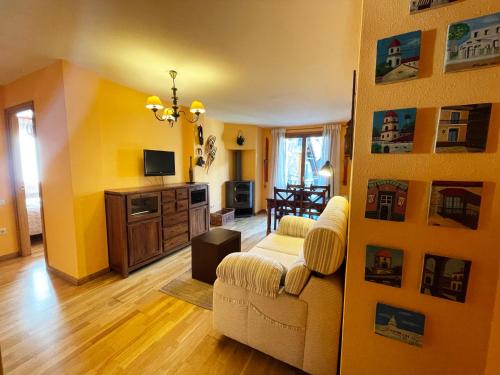  S02 - Apartamento Kasares I - Villmor in 22467 Sesué