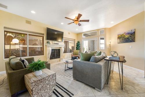 Red Mountain Ranch in Cachet at Las Sendas