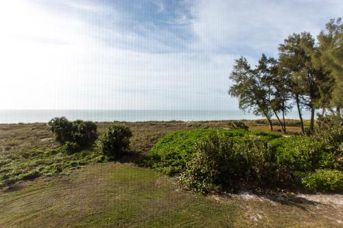 Exterior view, SOUTH SEAS GULF BEACH VILLA 2026 in Captiva Island (FL)