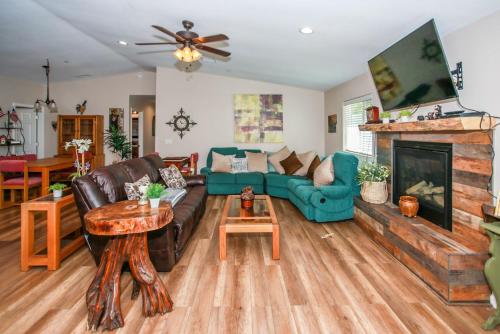 Kitkats Hideaway-1874 by Big Bear Vacations - image 6