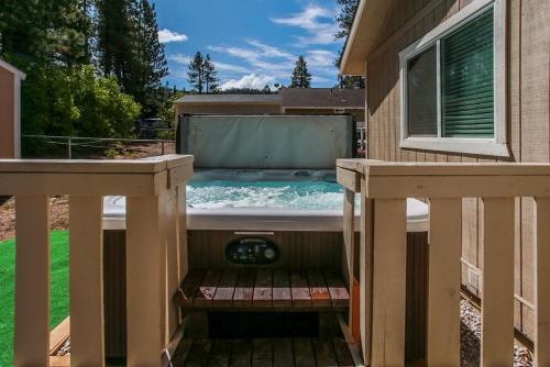 Kitkats Hideaway-1874 by Big Bear Vacations - image 12