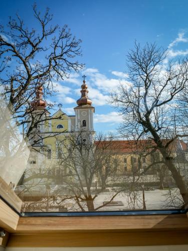 Twin Room with View