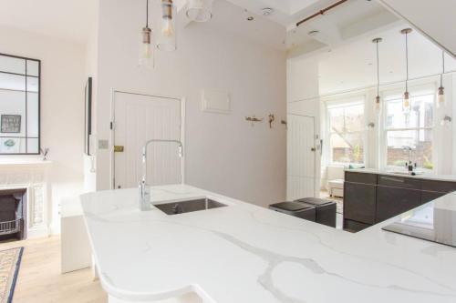 Stylish Apartment in Central London - Farringdon - image 8
