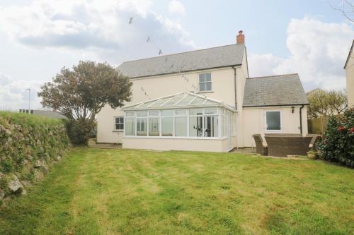 15 Tower Meadows, Penzance (photo 3)