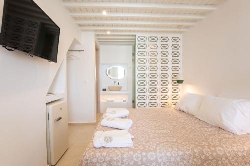 Mylos Suites - image 5