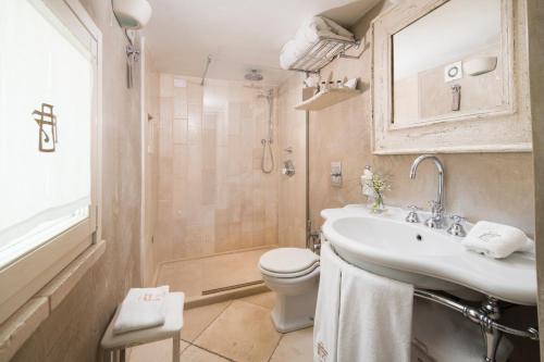 351088222 Hotel Don Ferrante