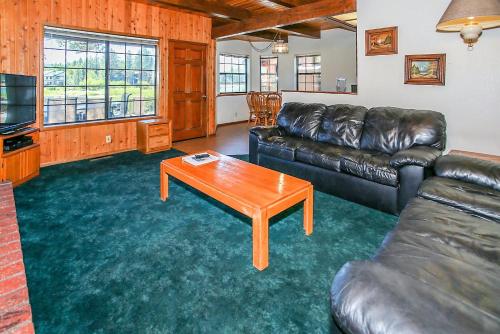 Breezy Estate-114 by Big Bear Vacations - image 6
