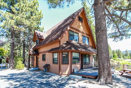 Breezy Estate-114 by Big Bear Vacations - Big Bear Lake