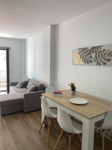 APARTAMENTOS MARMOLES CENTRO, Málaga