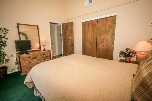 Boulder Creek-1412 by Big Bear Vacations - image 11