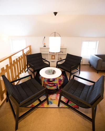 Kajkanten Restaurang B&B in Ornskoldsvick