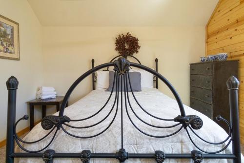 Luxury on Eagle Ridge-1648 by Big Bear Vacations - image 12
