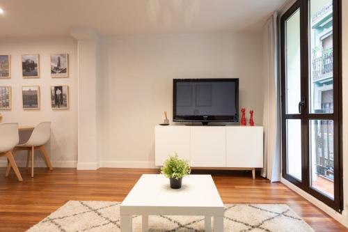  PRECIOSO APARTAMENTO EN PLENO CASCO VIEJO in Bilbao