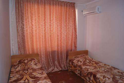 Polina Guest House
