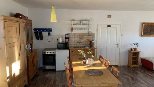 Konyha, Pension Laura in Chribska