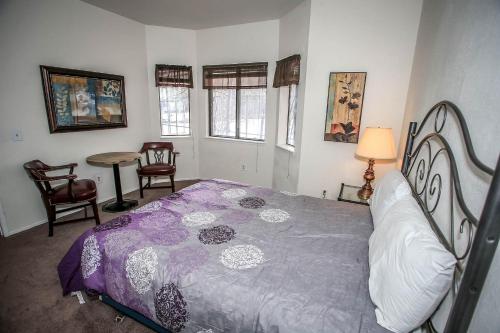 Viking Estate Condo-1657 by Big Bear Vacations - main image