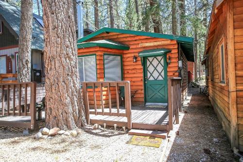Cottage in the Pines-1667 by Big Bear Vacations - main image