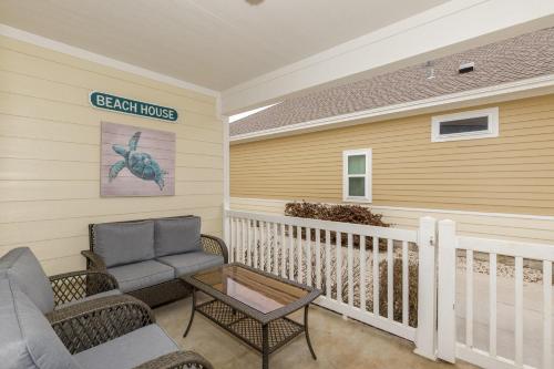 Village by the Beach L832K by Padre Escapes - image 6