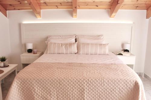 Comfy Loft at Regina Apartments, Alikanas (foto 4)
