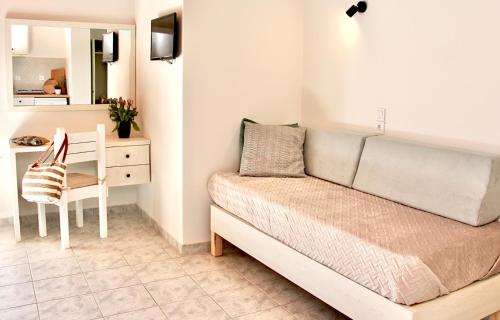 Comfy Loft at Regina Apartments, Alikanas (foto 3)