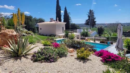 Villas Boa Vista & Girassol gîte à louer Malhão