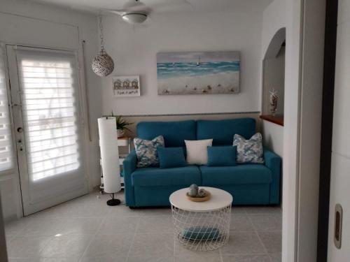 Little Paradise . Apartment in front of the sea in Comarruga