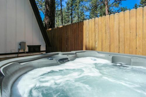 Sunrise Cottage-1800 by Big Bear Vacations - image 13