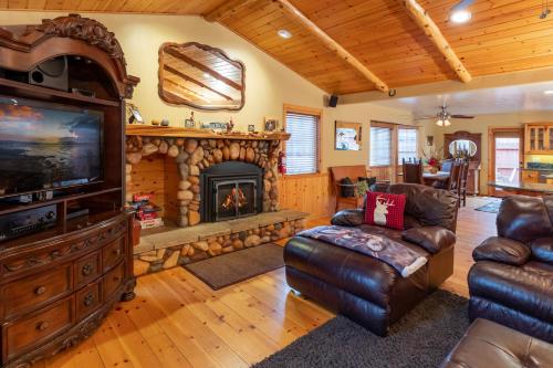 Chateau Shay-1809 by Big Bear Vacations - image 12