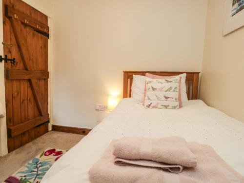 14 Low Row - main image