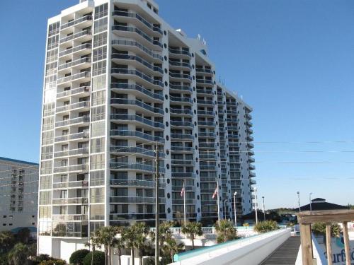 Surfside Resort 1409 by RealJoy Vacations - image 41