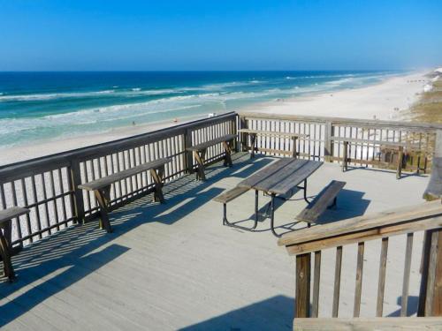 Surfside Resort 1409 by RealJoy Vacations - image 20