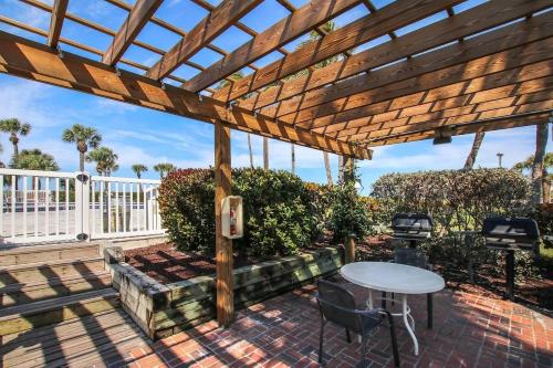 SOUTH SEAS BEACH VILLA 2126 - image 6