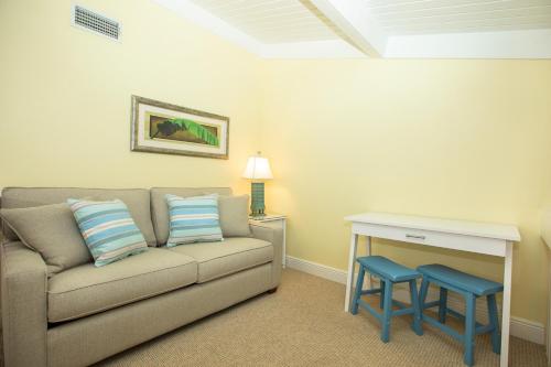 SOUTH SEAS BEACH VILLA 2126 - image 13