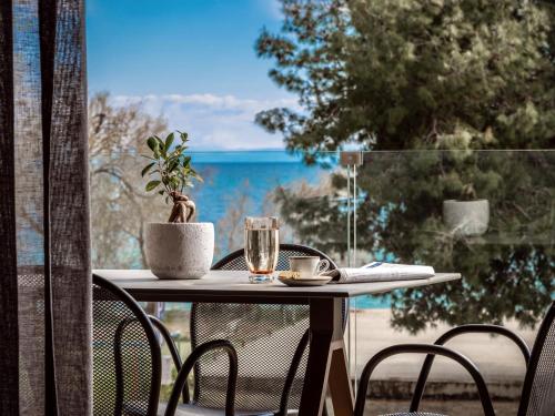 Point Ephemere Beachfront Apartments - Zakynthos Town