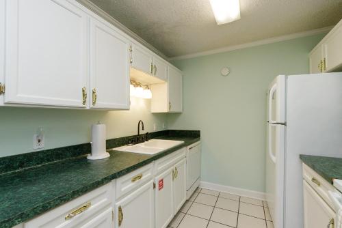 Surfside 118 by Padre Escapes - image 6